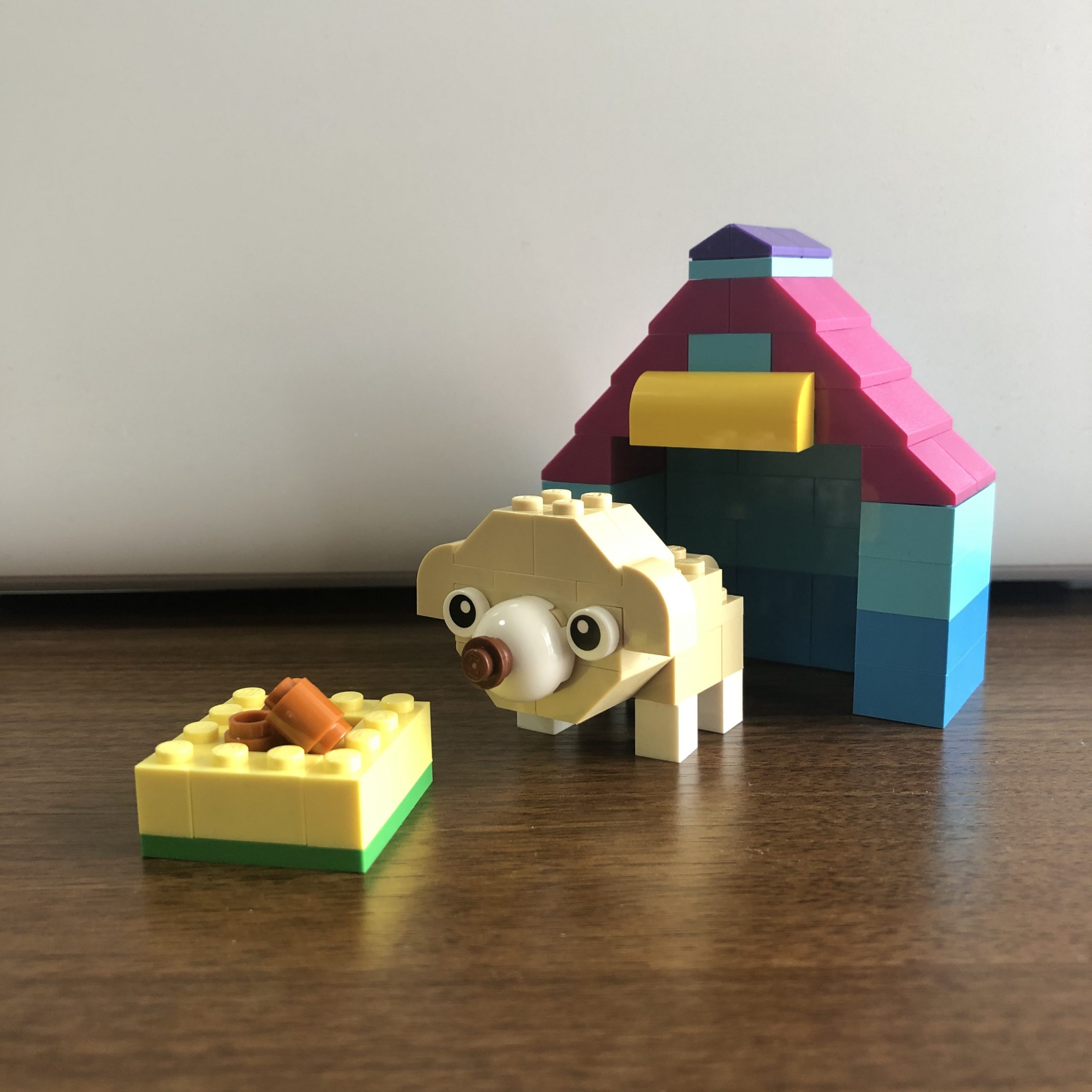 レゴクラシック10698で作った犬・犬小屋の完成作品
